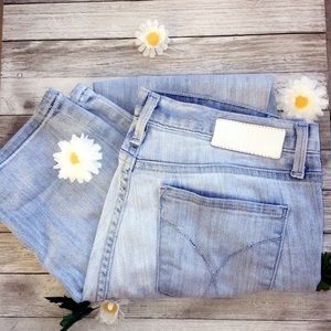 Vintage Calvin Klein cropped boyfriend jean🌺